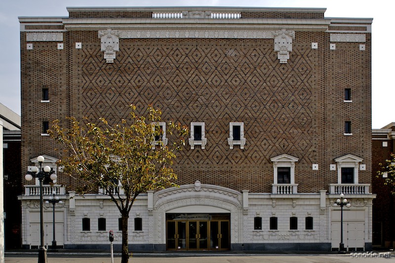 royal theatre