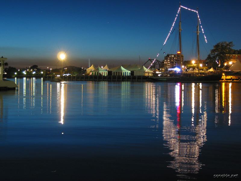 lights on water